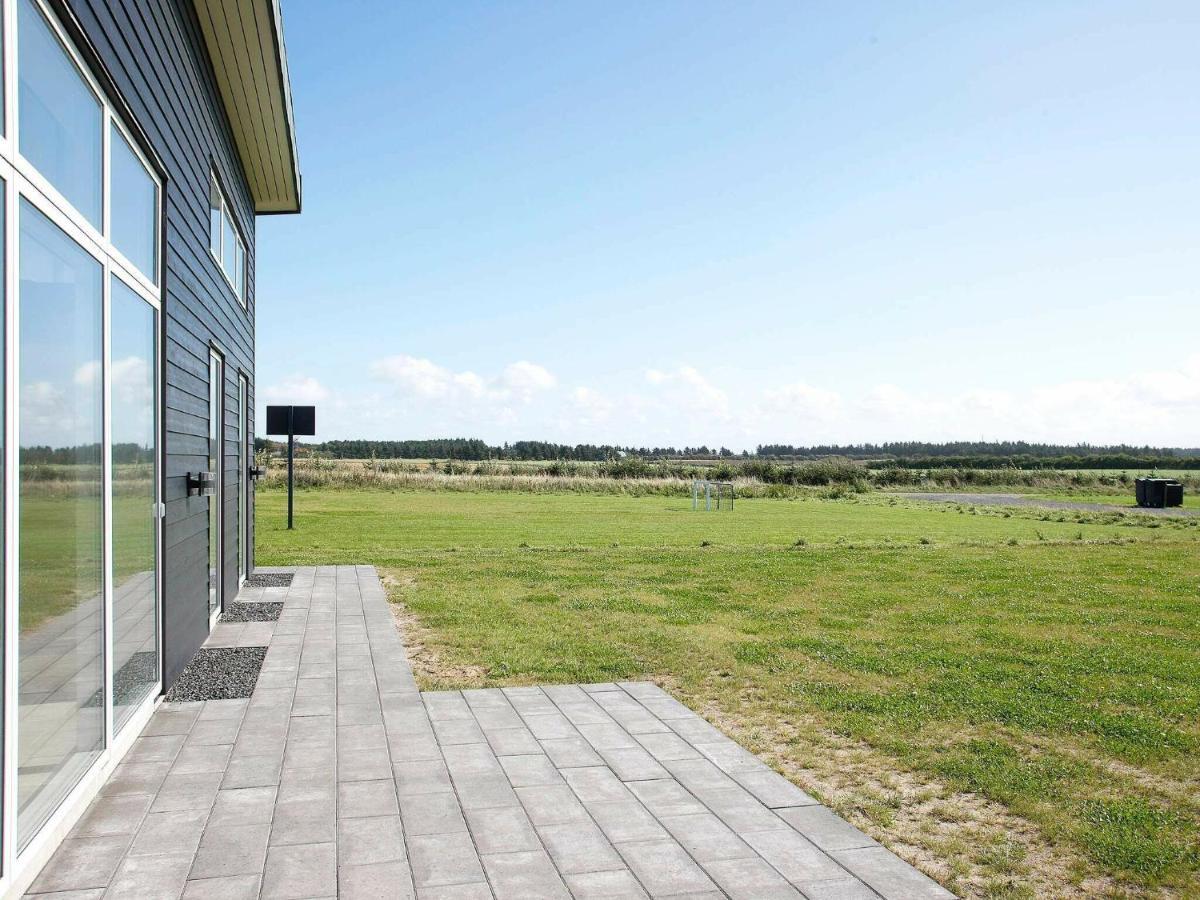Five-Bedroom Holiday Home In Lokken 3 外观 照片